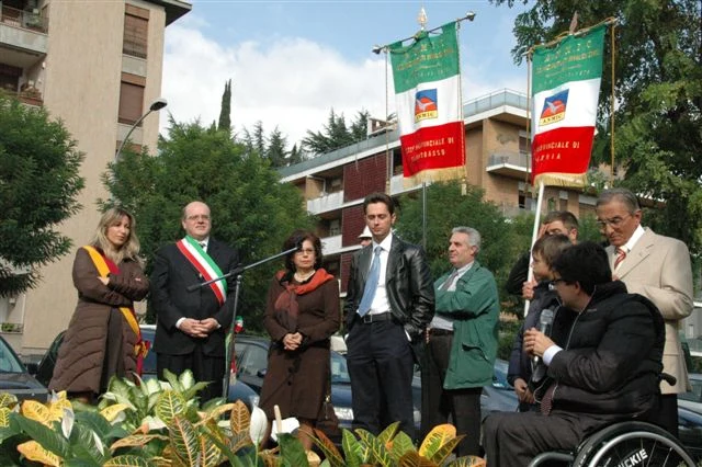 Una cerimonia dedicata alla memoria di Alvido Lambrilli